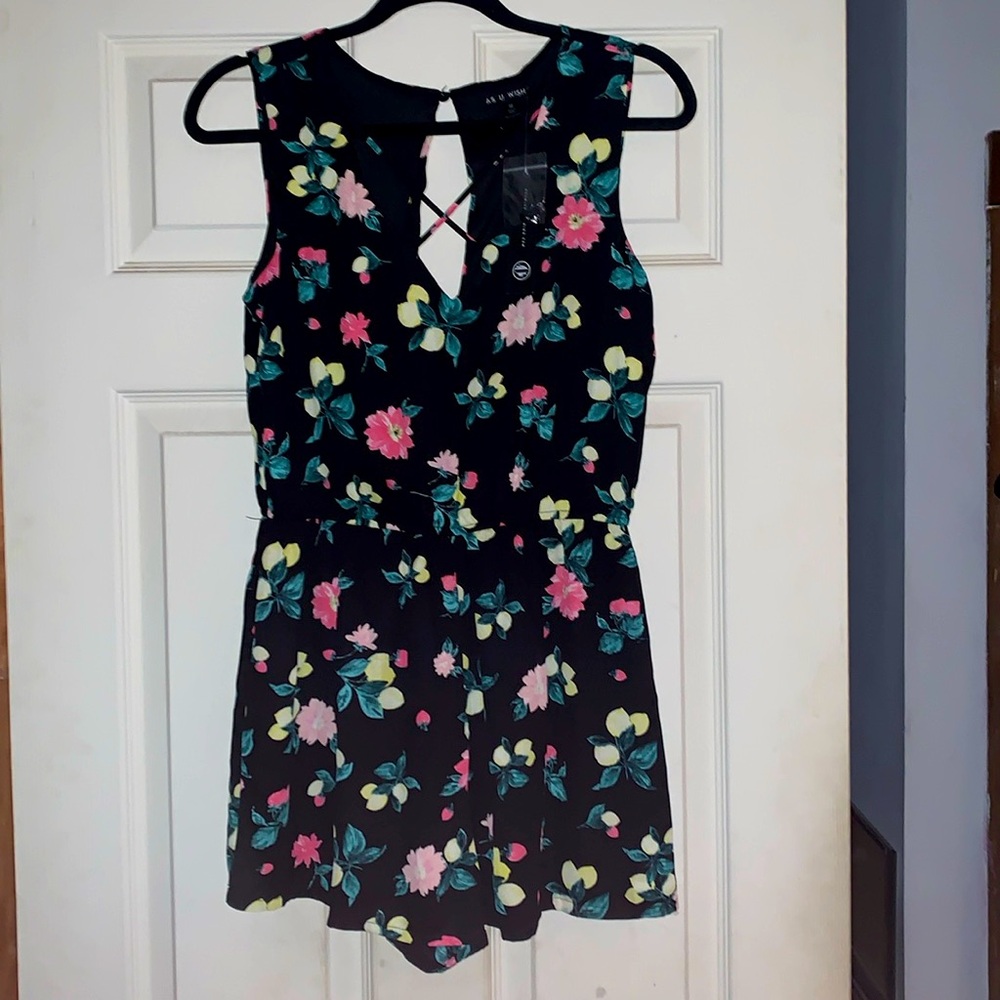 NWT fully lined lemon and floral print romper